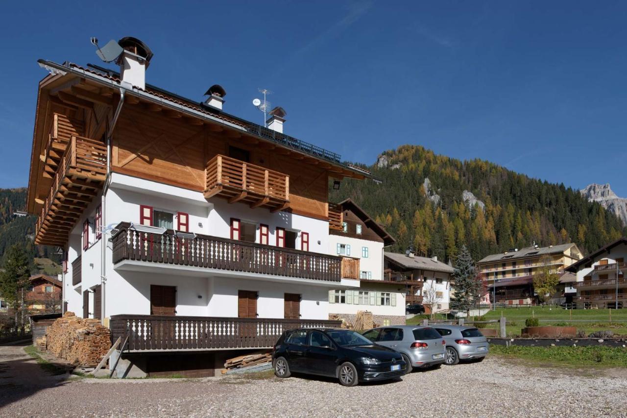 Appartamenti Cesa Soreie By Ama Val Di Fassa Canazei Exterior photo